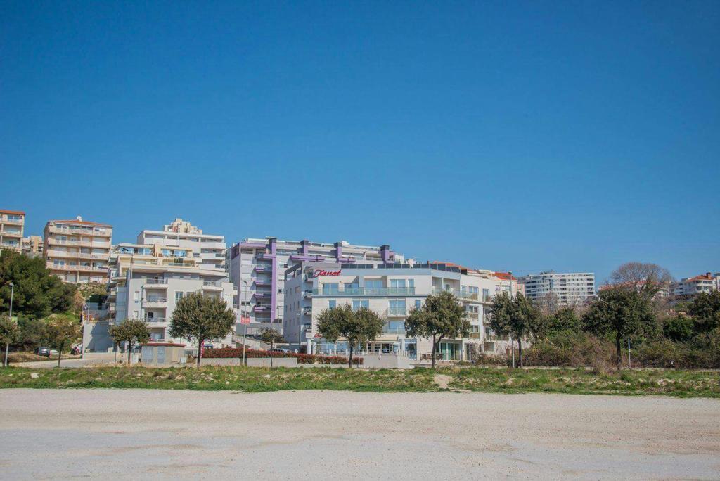 Antonio Apartments On The Beach Split Exterior photo